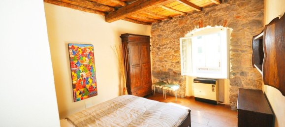 3غرفة منزل ذو طابقين في La Spezia, Italy رقم 290675 10