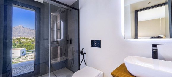 5 Schlafzimmer Villa in Marbella, Spain, Nr. 145880 10