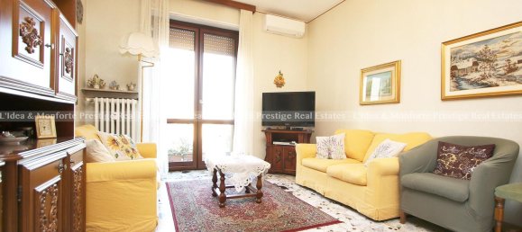 4 rooms Apartment in Milan, Italy No. 243986 2
