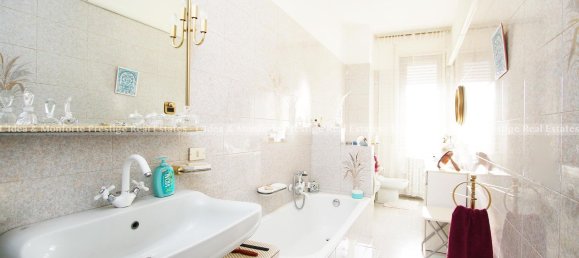 4 rooms Apartment in Milan, Italy No. 243986 20