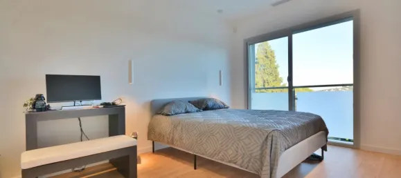 5 bedrooms Villa in Cannes, France No. 324729 19