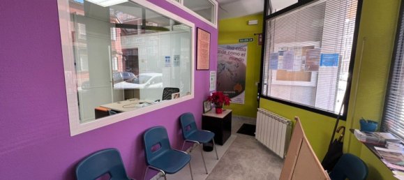 180m² Commercial property in Leon, Spain No. 29092 12