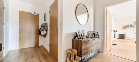 2 bedrooms Apartment in London, United Kingdom No. 13458 6