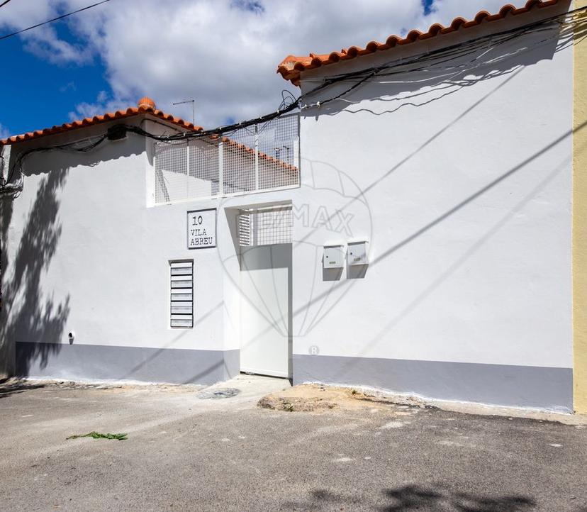 Gebäude in Loures, Portugal 163m², Nr. 194430