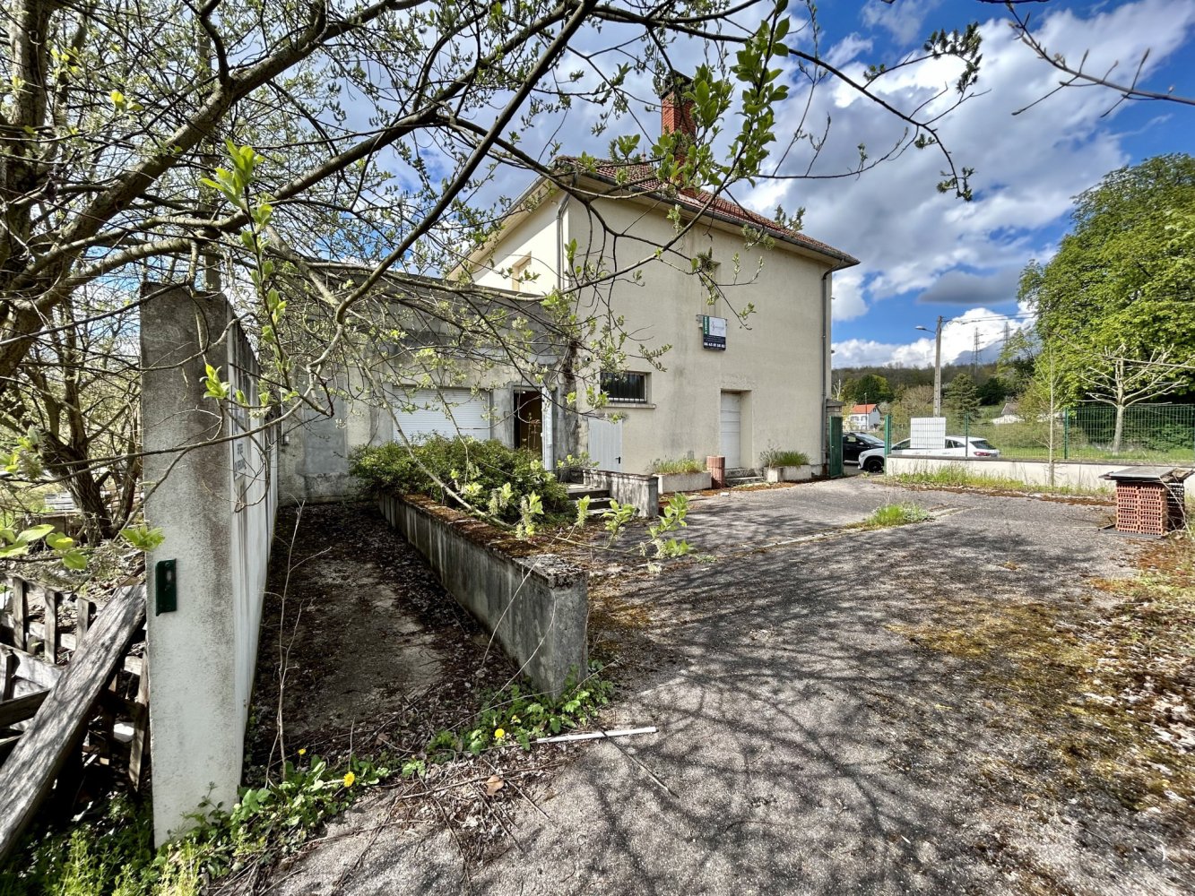  عقار تجاري في Saint-Dizier, France 180متر مربع رقم 80713