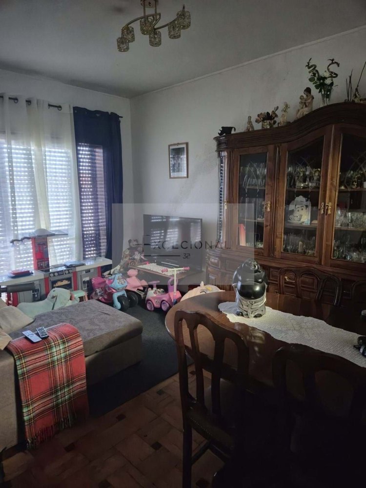Apartamento de 3 dormitorios en Ermesinde, Portugal No. 354418