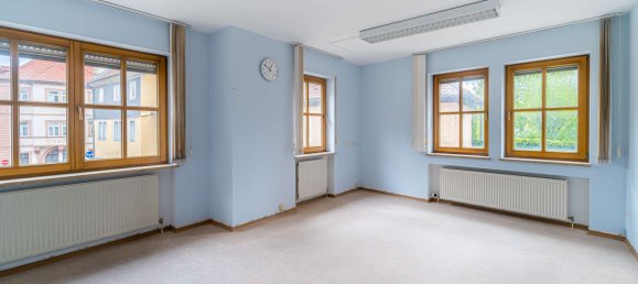 Oficina en Wurzburg, Germany 115 m² No. 366957 2