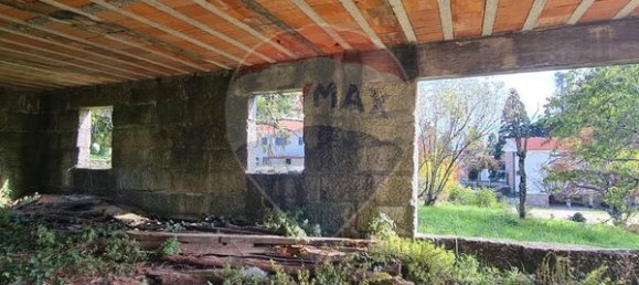 3 bedrooms House in Tondela, Portugal No. 168043 9