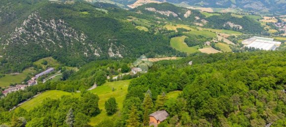 2 Schlafzimmer Haus in Baiso, Italy, Nr. 164091 6