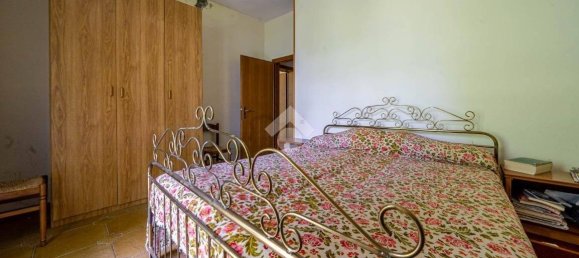 2 Schlafzimmer Haus in Baiso, Italy, Nr. 164091 38