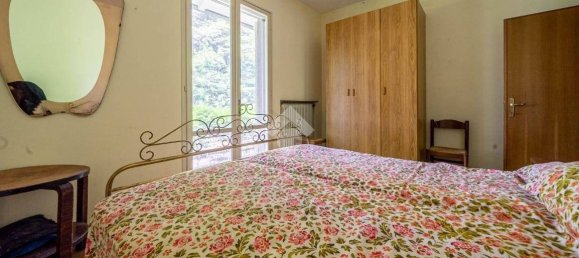 2 Schlafzimmer Haus in Baiso, Italy, Nr. 164091 37