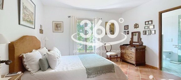 Villa T7 em Cuers, France N.º 344869 7