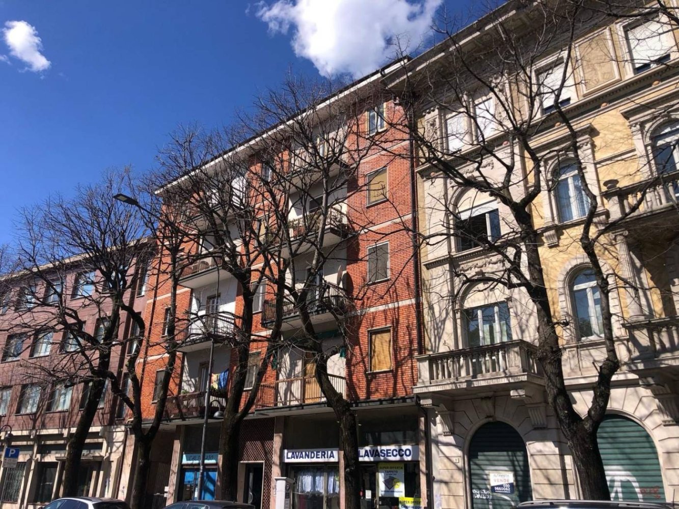 2 bedrooms Apartment in Brescia, Italy No. 381238