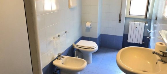 2 bedrooms Apartment in Brescia, Italy No. 381238 10