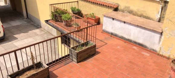 2 bedrooms Apartment in Brescia, Italy No. 381238 2
