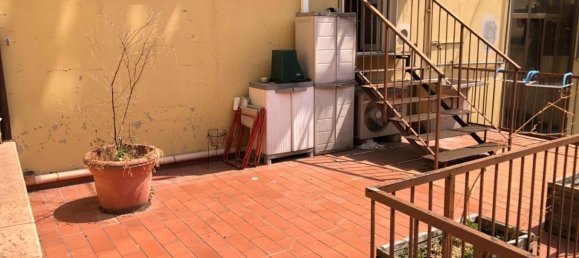 2 bedrooms Apartment in Brescia, Italy No. 381238 3