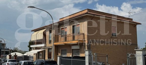 2 bedrooms Apartment in Marino, Italy No. 338048 3