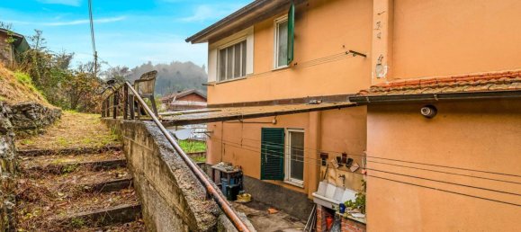 Villa de 4 dormitorios en Vezzano Ligure, Italy No. 152552 19