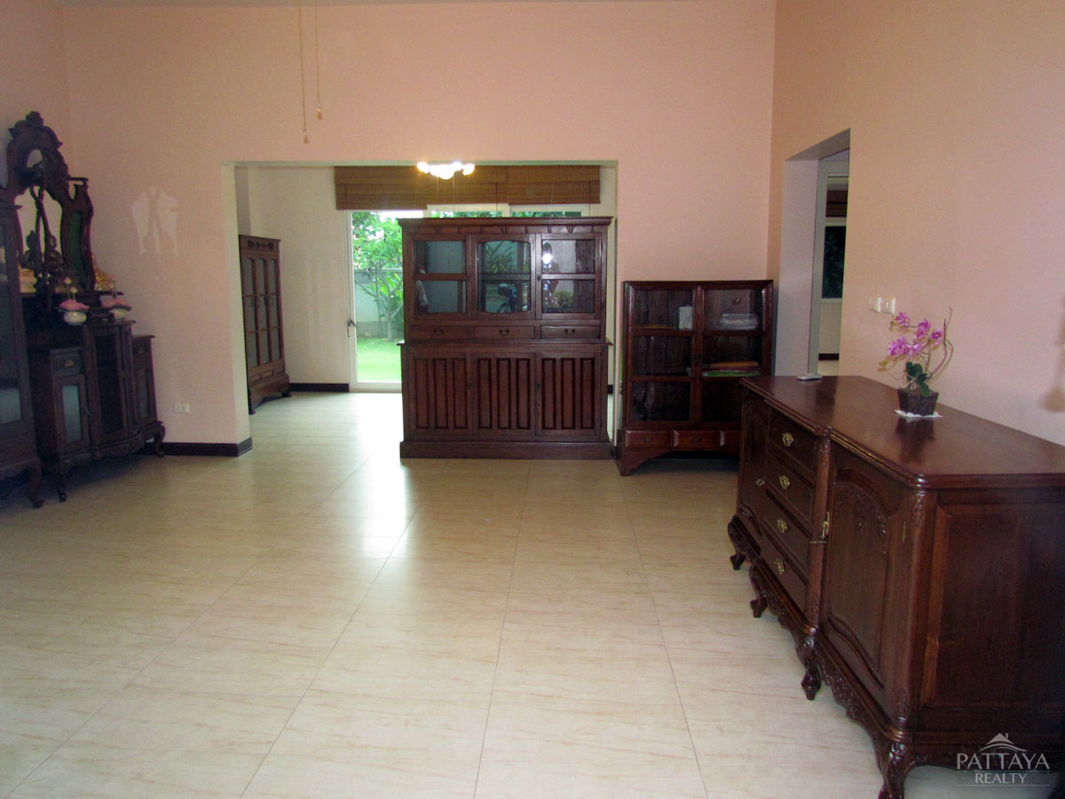 3 bedrooms Cafe / restaurant in Pattaya, Thailand No. 1465