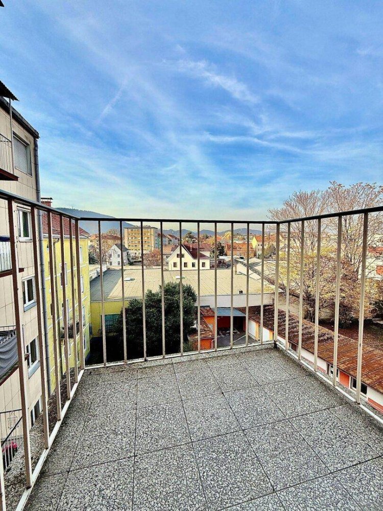 2غرفة شقة في Lend, Austria رقم 238337