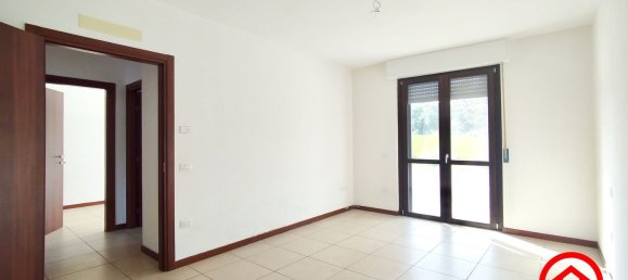 3 Schlafzimmer Wohnung in Mercato Saraceno, Italy, Nr. 347873 8