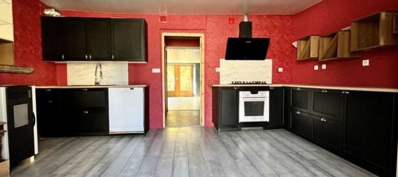 5 bedrooms Apartment in Jura, France No. 305255 8