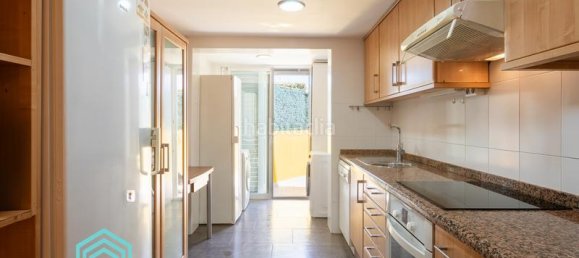 Apartamento de 3 dormitorios en Ibiza, Spain No. 141670 10