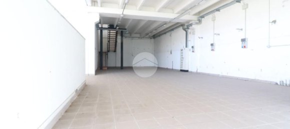 5غرفة شقة في Roncoferraro, Italy رقم 72353 19