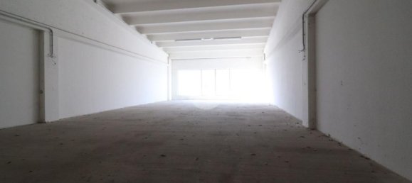 5غرفة شقة في Roncoferraro, Italy رقم 72353 30