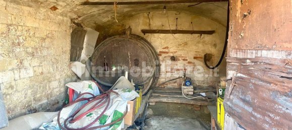 Casa de 3 dormitorios en Dogliani, Italy No. 140659 14