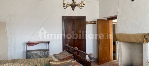 Casa de 3 dormitorios en Dogliani, Italy No. 140659 7