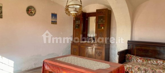 Casa de 3 dormitorios en Dogliani, Italy No. 140659 5