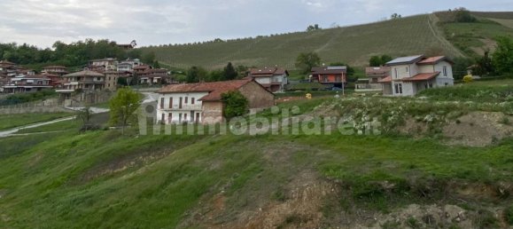 3 Schlafzimmer Haus in Dogliani, Italy, Nr. 140659 19