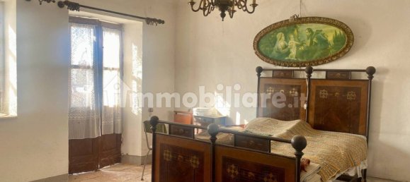 Casa de 3 dormitorios en Dogliani, Italy No. 140659 6