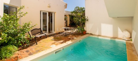 4 bedrooms Townhouse in Lagoa, Portugal No. 95098 2