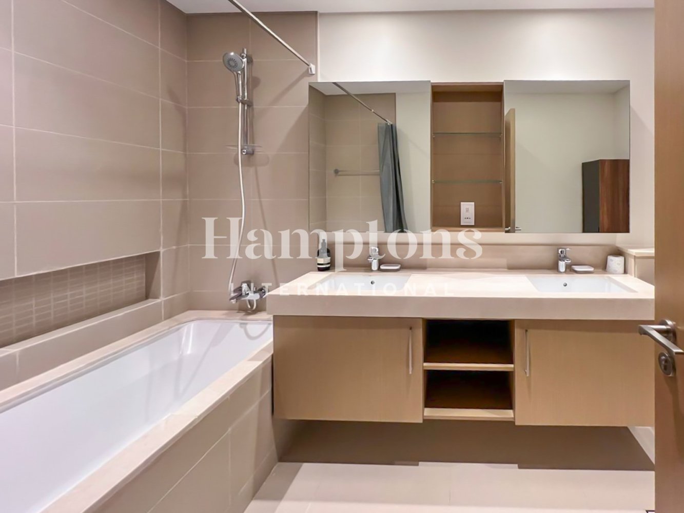 2 bedrooms Apartment in Dubai Marina, UAE No. 119812