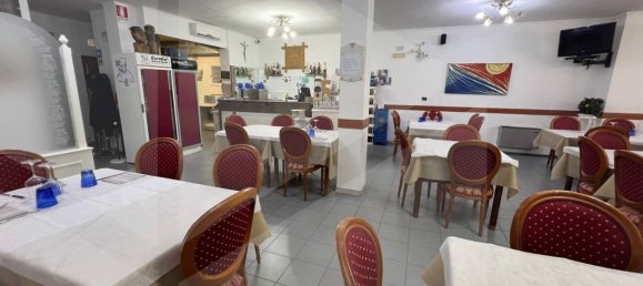 5غرفة عقار تجاري في Basilicata, Italy رقم 28544 14