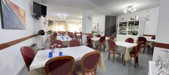 5غرفة عقار تجاري في Basilicata, Italy رقم 28544 8