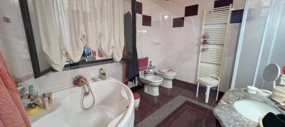 5غرفة عقار تجاري في Basilicata, Italy رقم 28544 3