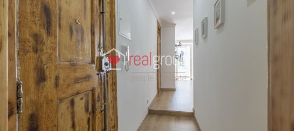 1 bedroom Apartment in Lisbon, Portugal No. 96660 2