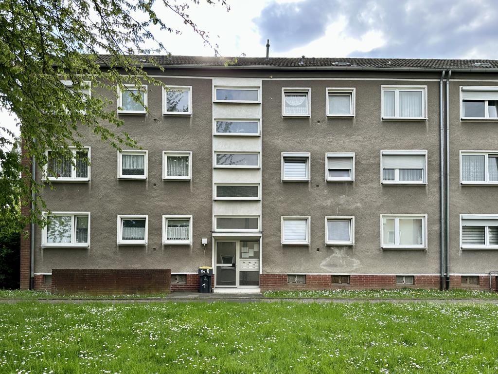 Apartamento de 2 dormitorios en Grevenbroich, Germany No. 107351