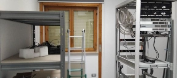 311m² Office in Salerno, Italy No. 336729 4