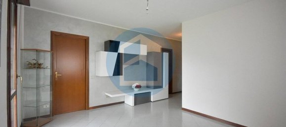 Apartamento de 3 habitaciónes en Rogno, Italy No. 40268 14