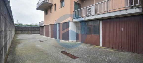 Apartamento de 3 habitaciónes en Rogno, Italy No. 40268 30