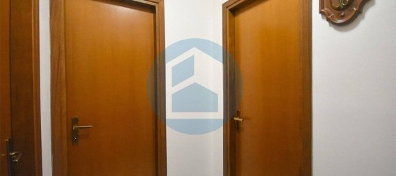 Apartamento de 3 habitaciónes en Rogno, Italy No. 40268 18