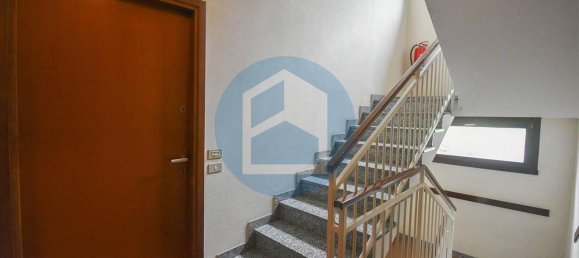 Apartamento de 3 habitaciónes en Rogno, Italy No. 40268 6