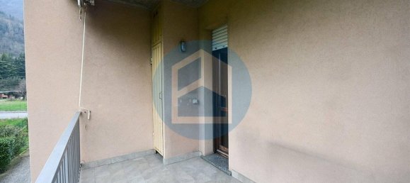 Apartamento de 3 habitaciónes en Rogno, Italy No. 40268 17