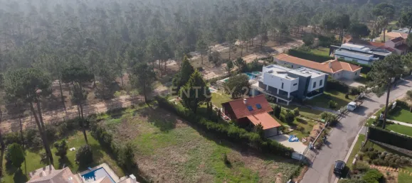 Grundstück in Almada, Portugal 1305m², Nr. 133806 3