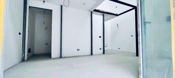 2 rooms House in Milan, Italy No. 242689 27