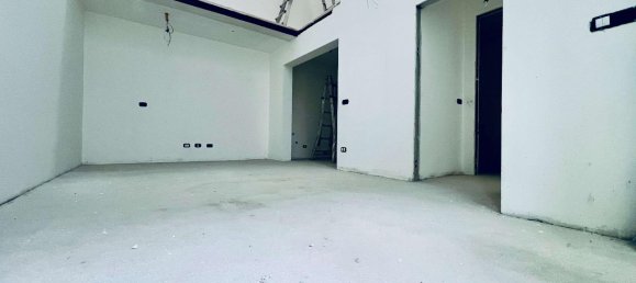 2 rooms House in Milan, Italy No. 242689 31